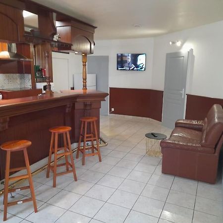 Appartement Au Bord Du Canal Montbard Eksteriør bilde
